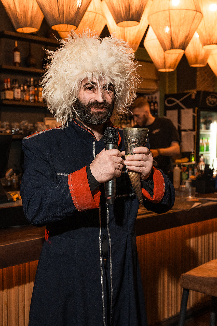 Шеф-повар ресторана Чина